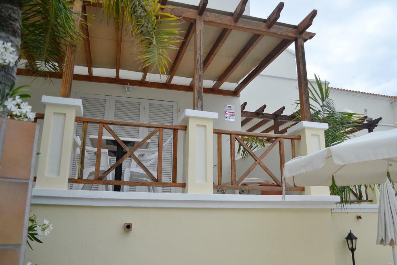 Golf Resort Tenerife Sur Los Cristianos  Εξωτερικό φωτογραφία